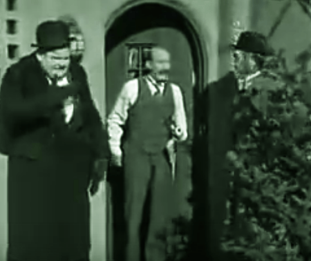 Laurel and Hardy, Christmas, comedy, tree